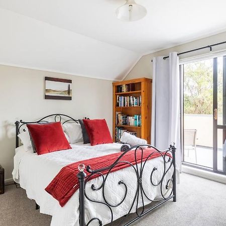 Quiet And Cosy Waikanae Exterior foto